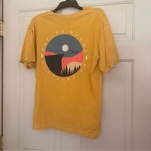 Nature Backs Men's Yellow Graphic T-Shirt Tee Size Medium M Hiking Mountains